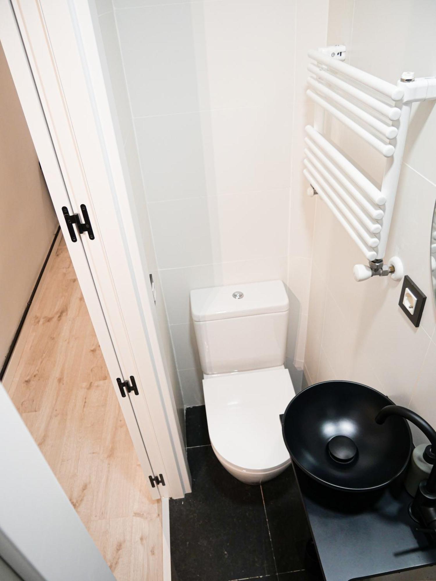 Espacioso Apartamento En El Centro De Pamplona Exterior foto